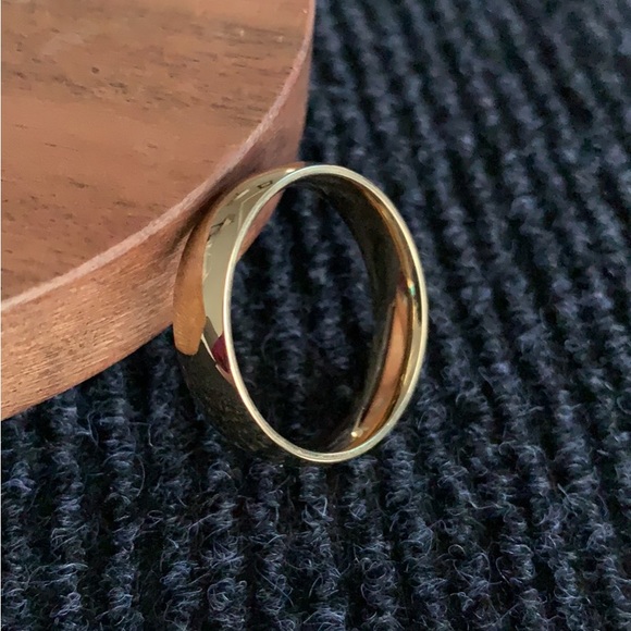 Wedding band size 12 - Picture 3 of 3